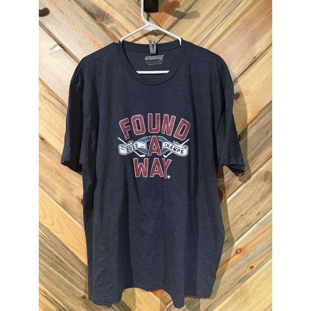 Breaking T Colorado Avalanche Found A Way Short Sleeve T Shirt Men's XXL Blue